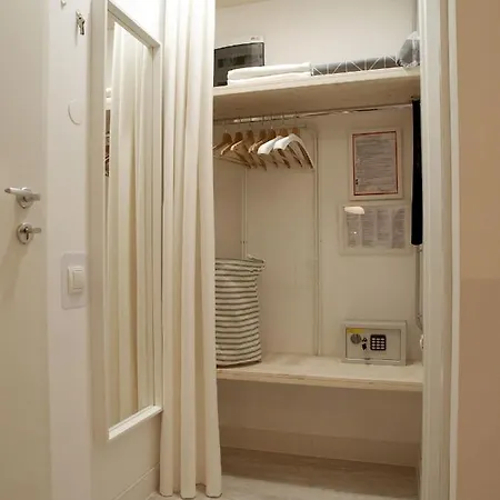 Apartmaji Diversorio إيزولا