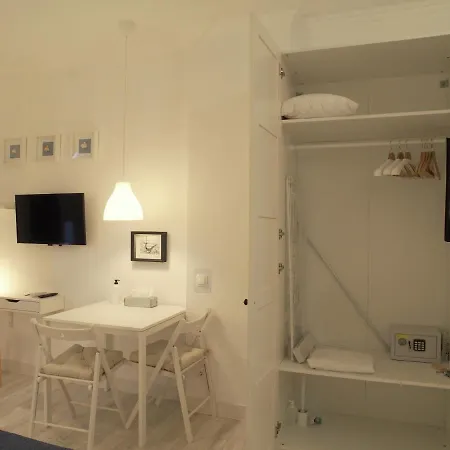 Apartmaji Diversorio إيزولا