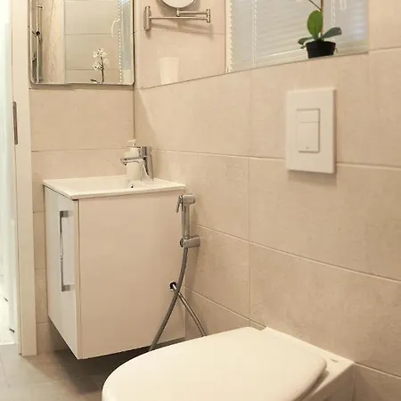 Apartmaji Diversorio * إيزولا